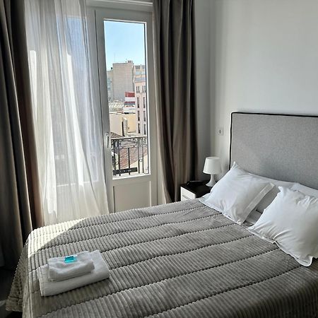 Hostal Besaya Madrid Exterior photo